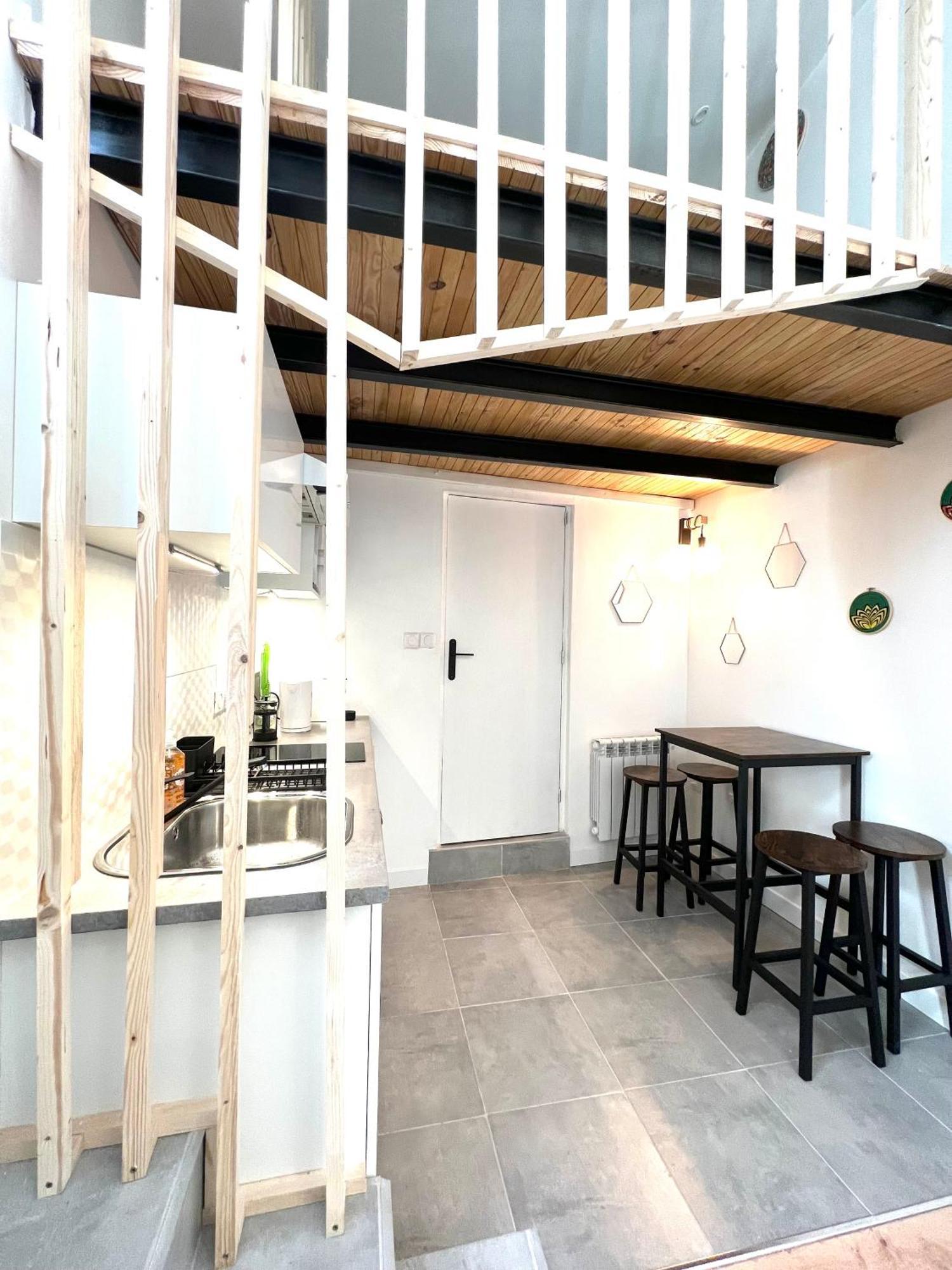 Jolie Mini Maison Lovely Tiny House Vitry-sur-Seine Exterior photo